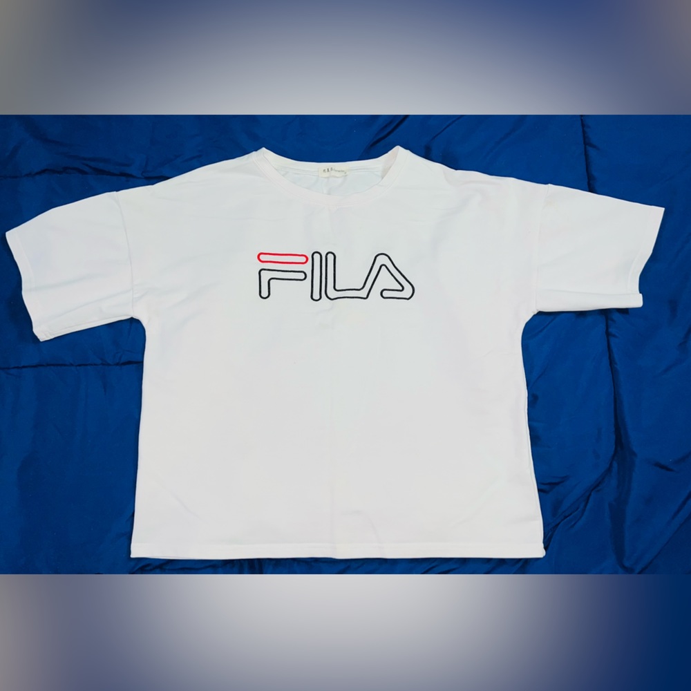 Women’s basic crop top